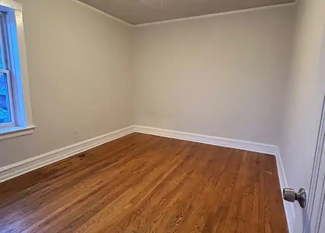 Property at 2917 W 24th Blvd Unit 2917-2B, Chicago, IL, 60623, 2 beds, 1 bath, [object Object]