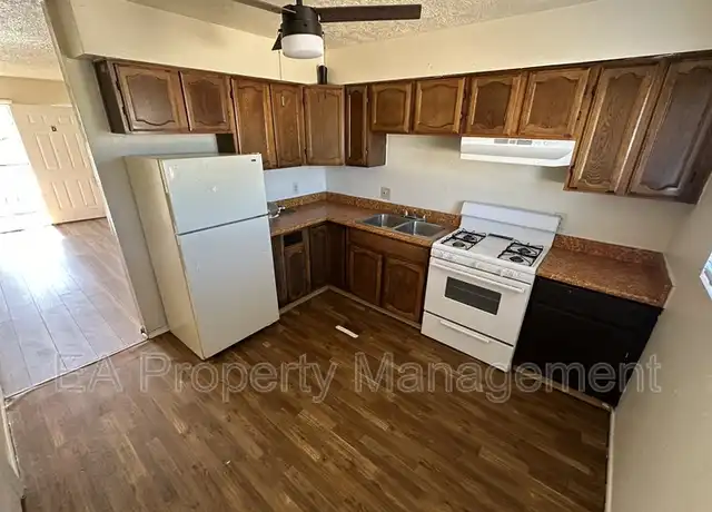 Property at 308 Virginia St NE Unit D, Albuquerque, NM, 87108, 2 beds, 1 bath, [object Object]