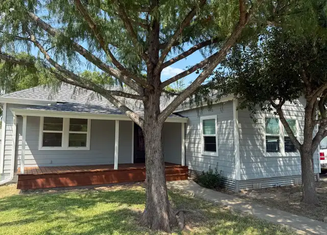 Property at 1209 Frink St, Taylor, TX, 76574, 2 beds, 1 bath, [object Object]