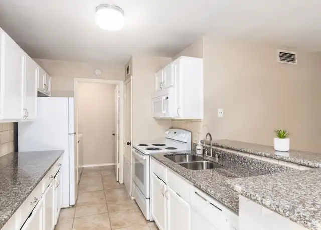 Property at 10835 Braes Bend Dr, Houston, TX, 77071, 2 beds, 2 baths, [object Object]
