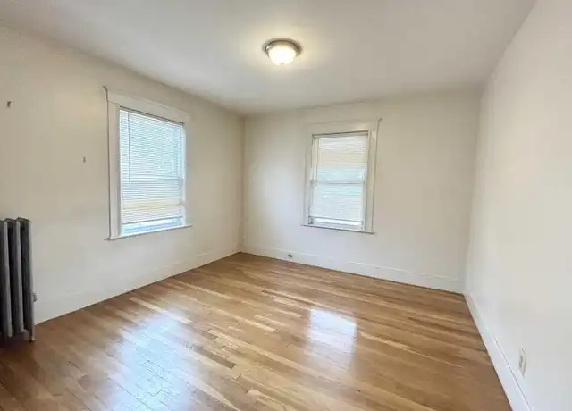 Property at 16 Romsey St, Dorchester, MA, 02125, 3 beds, 1 bath, [object Object]