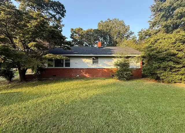Property at 4216 Rosehill Rd, Fayetteville, NC, 28311, 3 beds, 1 bath, [object Object]