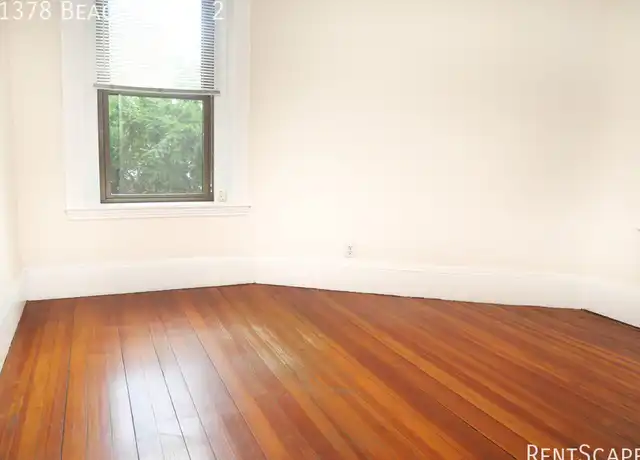 Property at 1378 Beacon St Unit 2, Brookline, MA, 02446, 1 bed, 1 bath, [object Object]