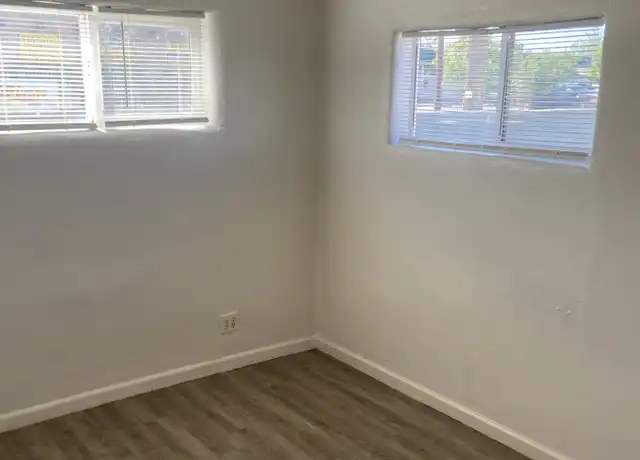 Property at 1420 4th St NW Unit 12, Albuquerque, NM, 87102, 1 bed, 1 bath, [object Object]