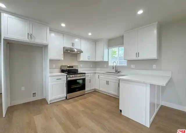 Property at 316 Ximeno Ave Unit B, Long Beach, CA, 90814, 2 beds, 2 baths, [object Object]