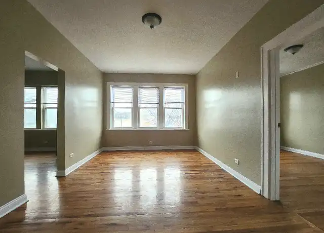 Property at 5659 West North Ave Unit 2W, Chicago, IL, 60639, 3 beds, 1 bath, [object Object]