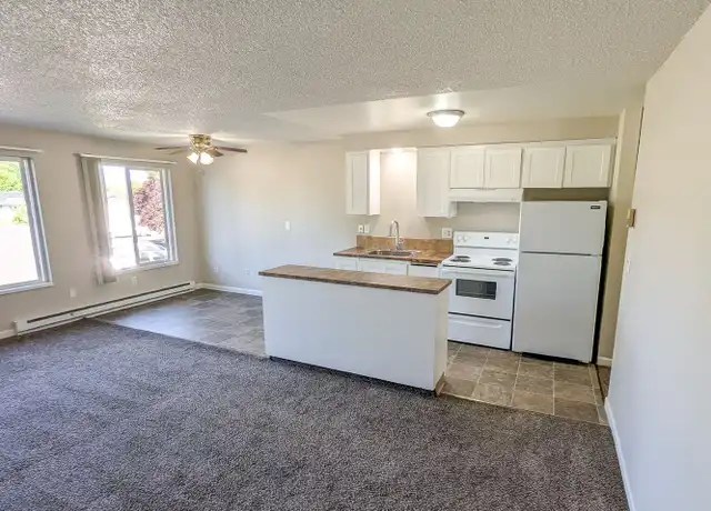 Property at 470 24th St NE Unit 05, Salem, OR, 97301, 1 bed, 1 bath, [object Object]