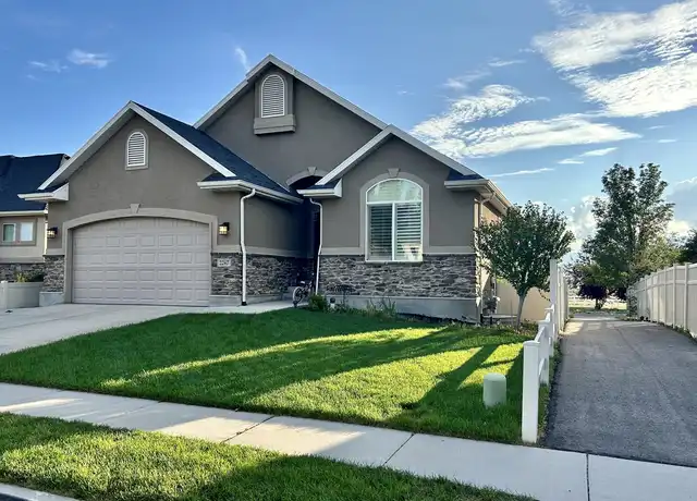 Property at 2267 N 2600 W, Lehi, UT, 84043, 5 beds, 3 baths, [object Object]