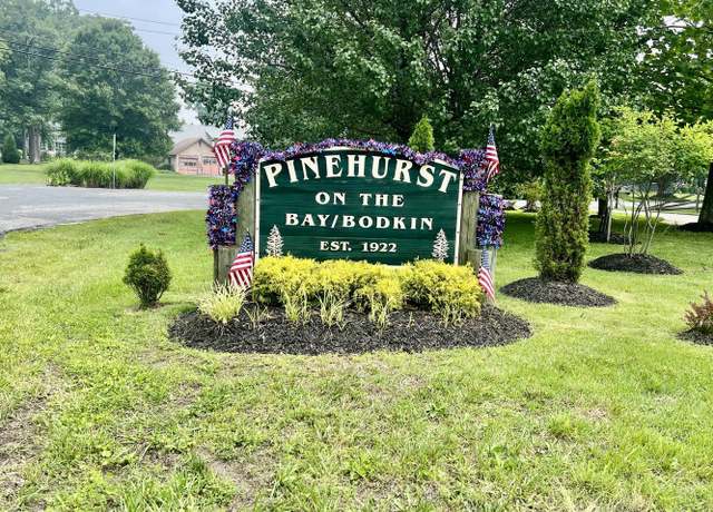 Photo of 8205 Bayside Dr, Pasadena, MD 21122