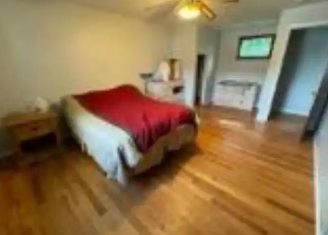 Property at 400 S Hale St, Wheaton, IL, 60187, 3 beds, 1 bath, [object Object]