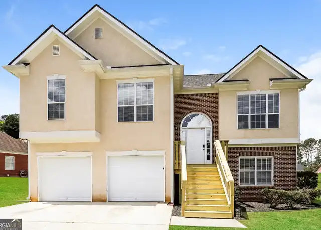 Property at 165 Sawgrass Way, Fayetteville, GA, 30215, 5 beds, 3 baths, [object Object]