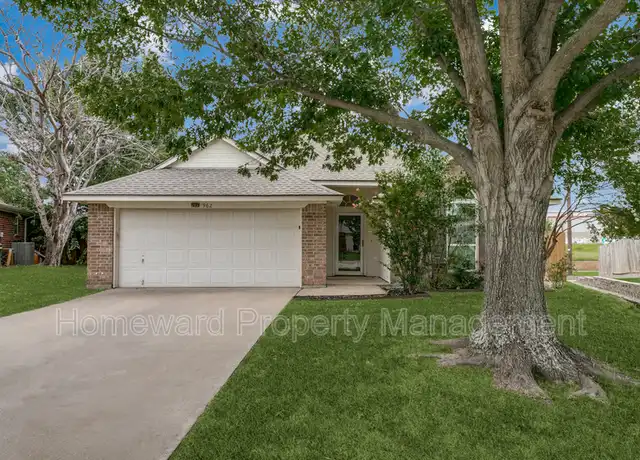 Property at 962 Meadow Cir S, Keller, TX, 76248, 3 beds, 2 baths, [object Object]