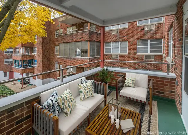Photo of 1500 Hamilton St, Allentown, PA 18102