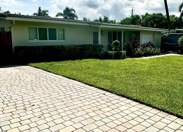 Property at 2500 NE 9th St, Pompano Beach, FL, 33062, 3 beds, 2 baths, [object Object]