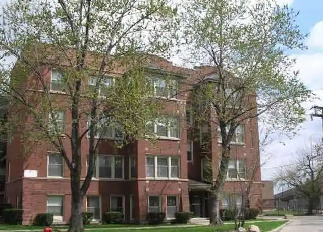 Property at 4127 W Belle Plaine Ave Unit 1S, Chicago, IL, 60641, 2 beds, 1 bath, [object Object]