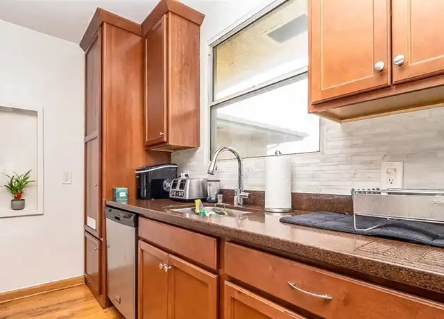 Property at 5327 Cahuenga Blvd, North Hollywood, CA, 91601, 1 bed, 1 bath, [object Object]