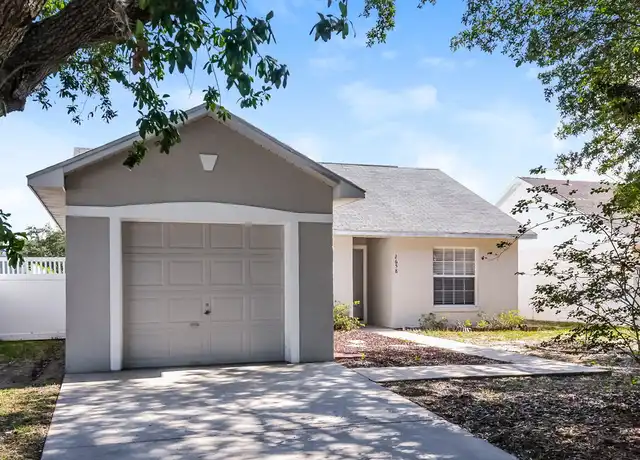 Property at 2658 Winchester Cir, Eustis, FL, 32726, 2 beds, 2 baths, [object Object]