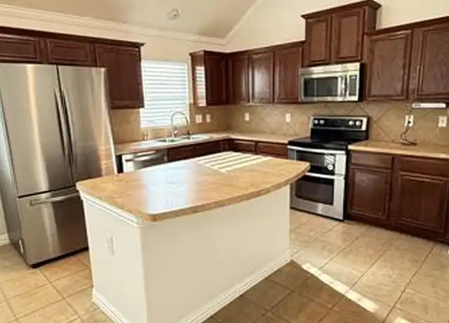 Property at 8315 Summerset Dr, Dallas, TX, 75249, 3 beds, 2 baths, [object Object]