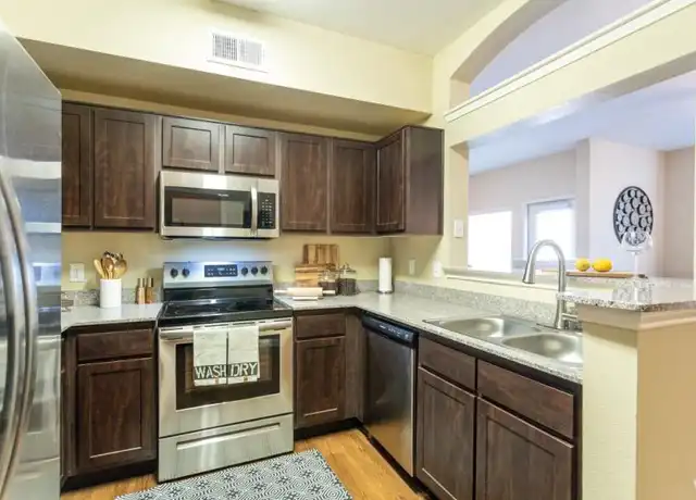 Property at 13709 Travis Heights Ln, Houston, TX, 77059, 1 bed, 1 bath, [object Object]