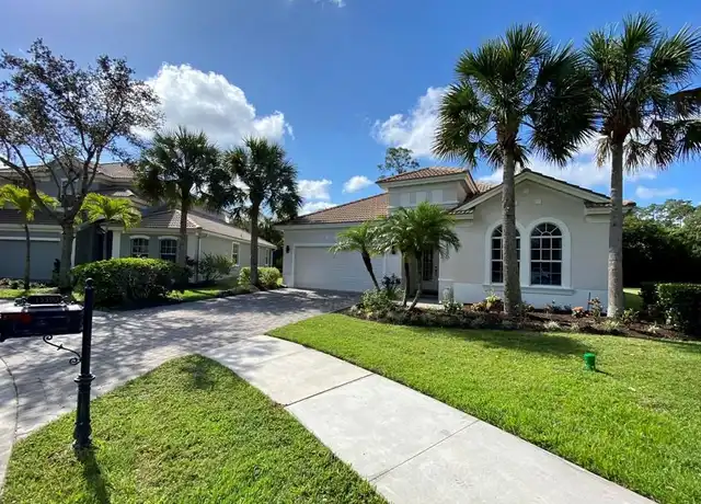 Property at 15590 Vallecas Ln, Naples, FL, 34110, 3 beds, 2 baths, [object Object]