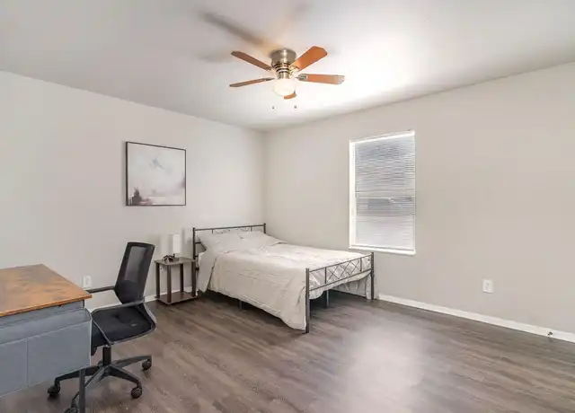 Property at 6325 Granbury Rd, Fort Worth, TX, 76133, 1 bed, 1 bath, [object Object]