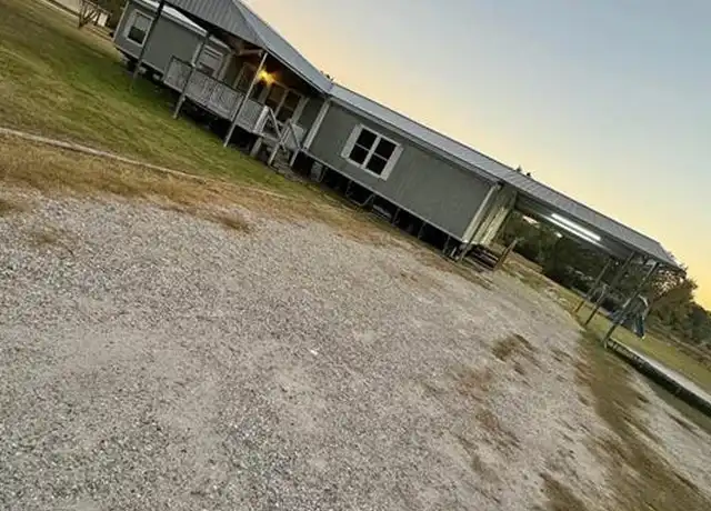 Property at 2515 Koonce Rd, Sulphur, LA, 70663, 5 beds, 3 baths, [object Object]
