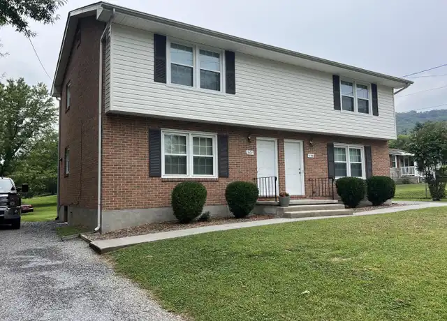 Property at 501 Poplar Ave, Salem, VA, 24153, 2 beds, 1.5 baths, [object Object]
