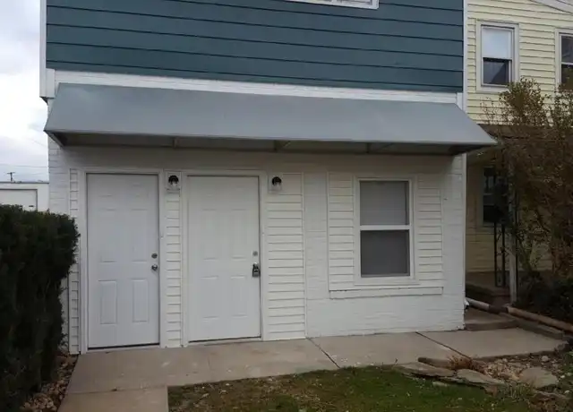 Property at 1240 E Philadelphia St, York, PA, 17403, 1 bed, 1 bath, [object Object]