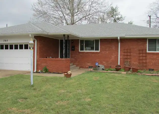 Property at 705 E Carroll Ln, Oklahoma City, OK, 73110, 3 beds, 1 bath, [object Object]