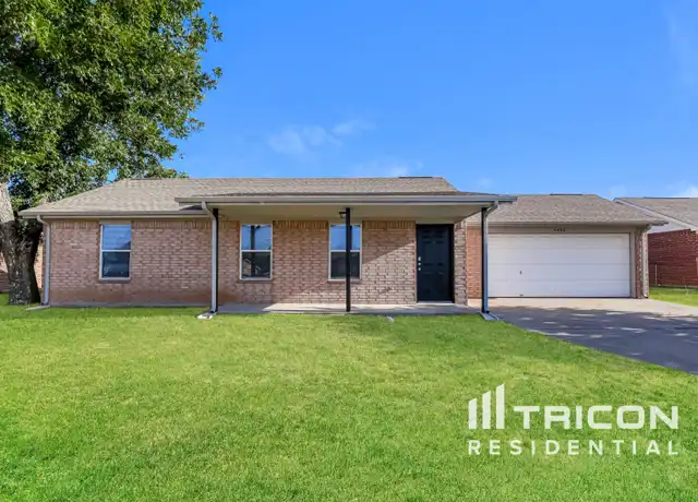 Property at 4406 Rob Dr, Granbury, TX, 76049, 3 beds, 2 baths, [object Object]