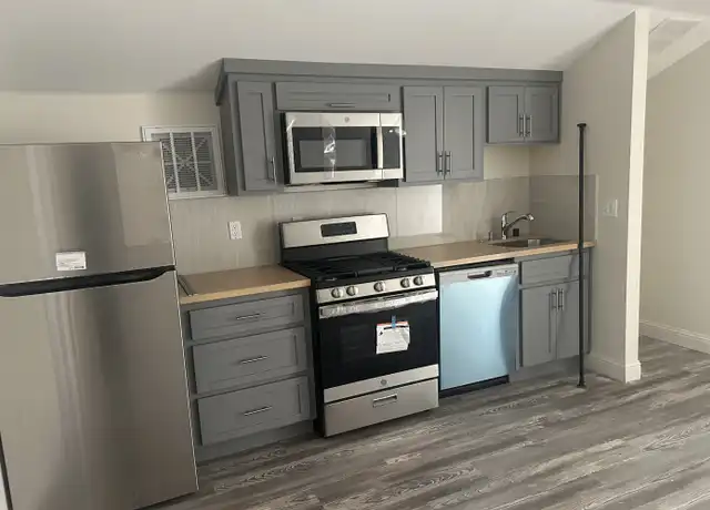 Property at 10537 Sisters Ct Unit D, Elk Grove, CA, 95624, 1 bed, 1 bath, [object Object]