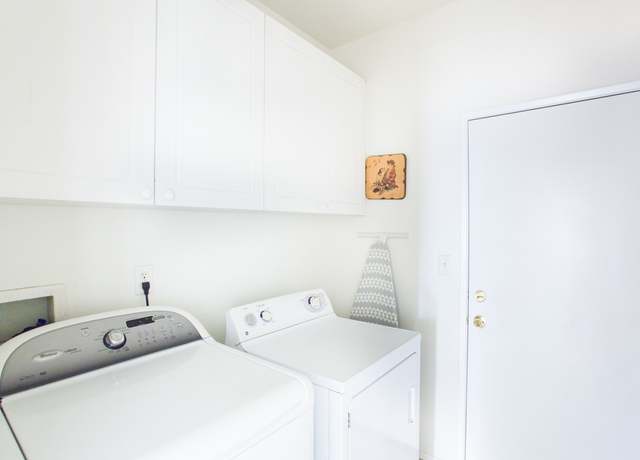 Photo of 14142 Fairchild Dr, Eastvale, CA 92880