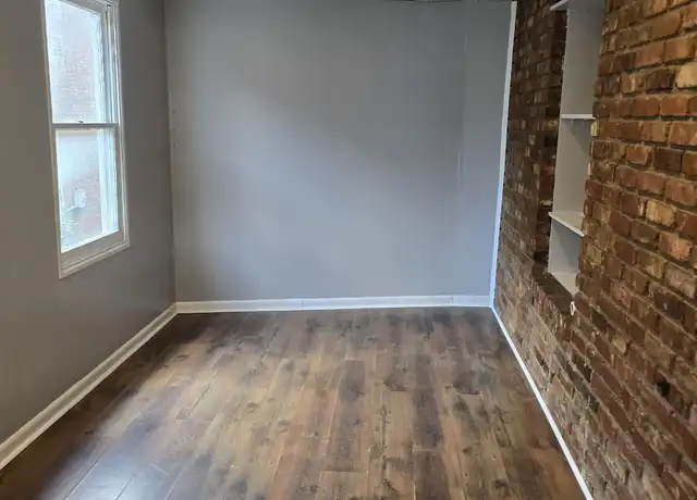 Property at 406 W Maple St Unit 8, Johnson City, TN, 37604, 1 bed, 1 bath, [object Object]