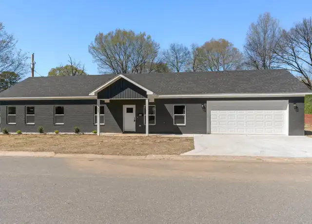 Property at 921 Banner St, Benton, AR, 72015, 3 beds, 2 baths, [object Object]
