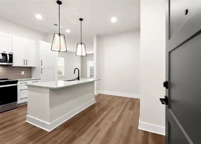 Property at 2648 Sandy Plains Rd Unit 301, Marietta, GA, 30066, 2 beds, 2 baths, [object Object]