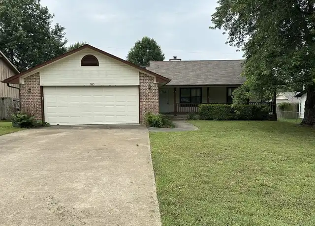 Property at 2485 W Jane Circle Dr, Fayetteville, AR, 72704, 3 beds, 2 baths, [object Object]
