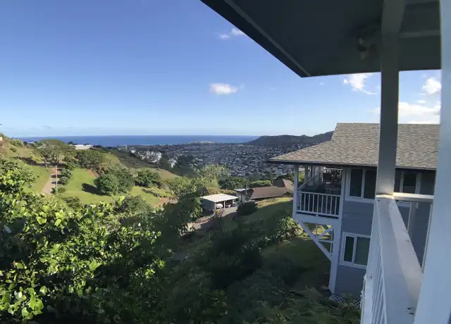 Property at 148 Maunalanikai Pl, Honolulu, HI, 96816, 3 beds, 2.5 baths, [object Object]
