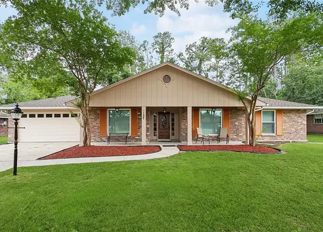 Property at 157 W Pinewood Dr, Slidell, LA, 70458, 4 beds, 2 baths, [object Object]