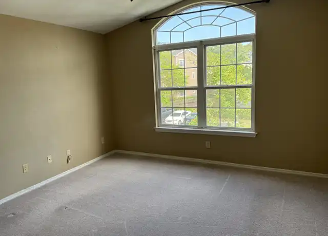 Property at 13810 Sutton Park Dr N #420, Jacksonville, FL, 32224, 4 beds, 2 baths, [object Object]
