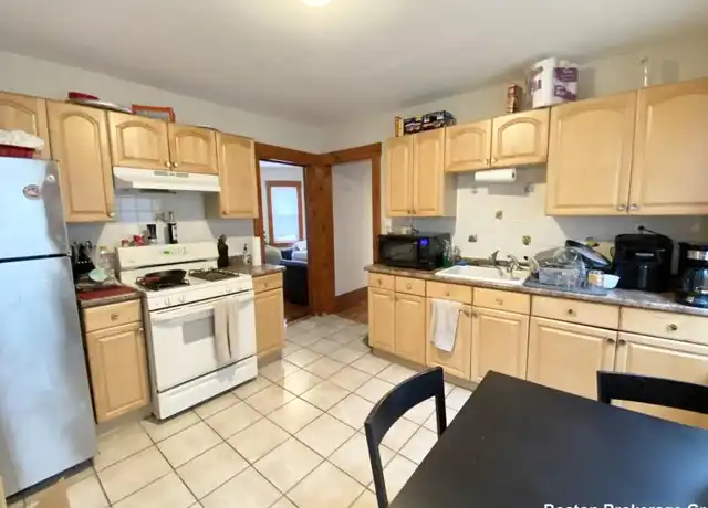Property at 3 Sudan St, Dorchester, MA, 02125, 3 beds, 1 bath, [object Object]