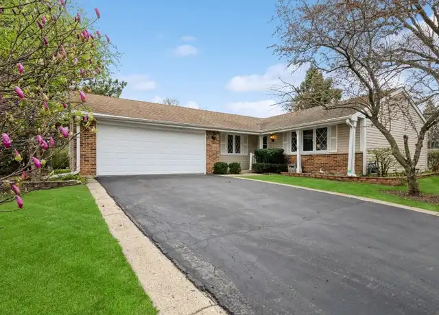 Property at 110 Green Meadow Ct, Rolling Meadows, IL, 60008, 4 beds, 2 baths, [object Object]
