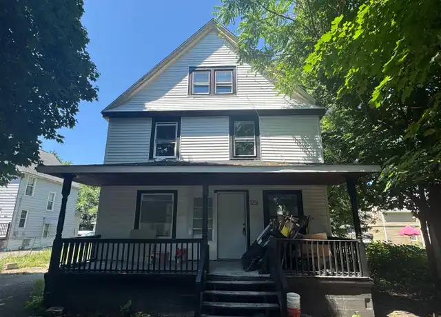 Property at 3202 Bradwell Ave Unit 3, Cleveland, OH, 44109, 3 beds, 1 bath, [object Object]