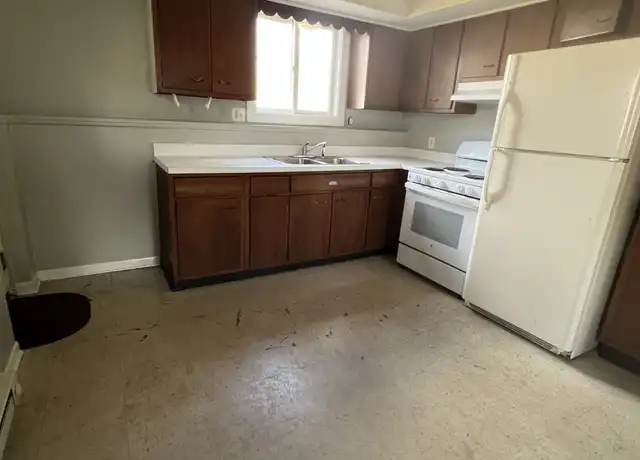 Property at 4660 Ammon Dr Unit 4658, Holt, MI, 48842, 2 beds, 1 bath, [object Object]