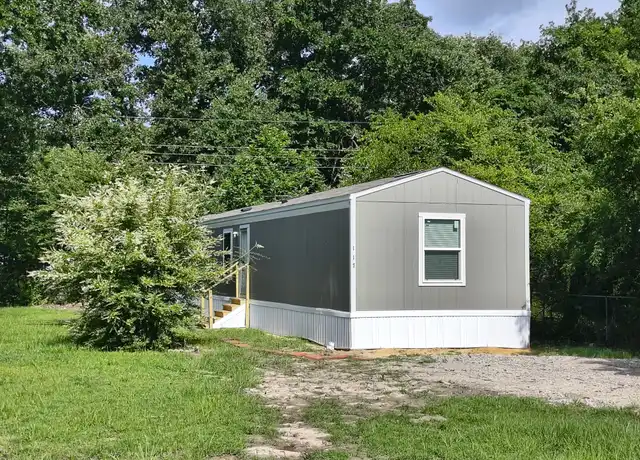 Property at 117 Erie Dr, Mabank, TX, 75156, 3 beds, 2 baths, [object Object]
