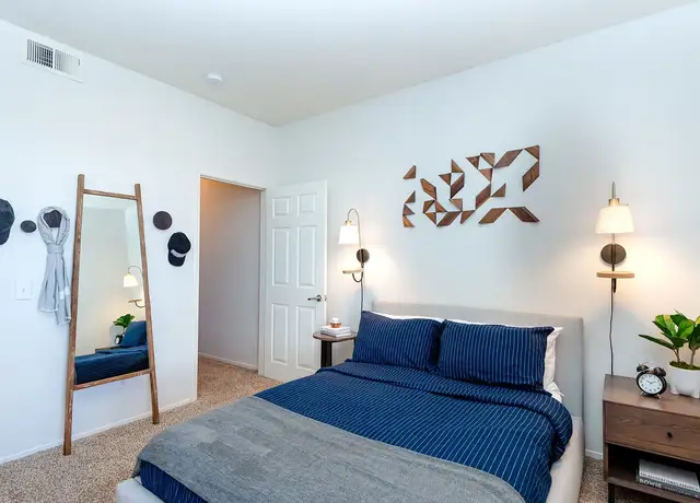 Photo of 25399 The Old Rd, Stevenson Ranch, CA 91381