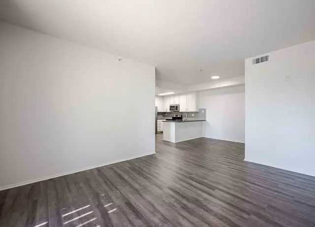 Photo of 25399 The Old Rd, Stevenson Ranch, CA 91381
