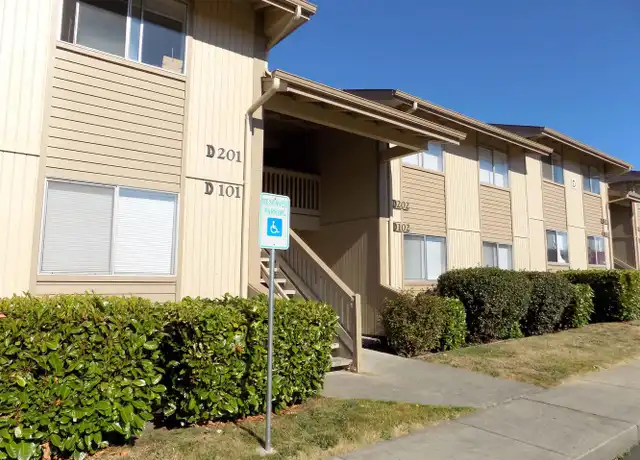 Property at 151 S Oak Harbor St Unit D104, Oak Harbor, WA, 98277, 2 beds, 1 bath, [object Object]