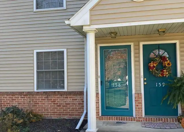 Property at 158 Heather Ln, Reading, PA, 19610, 2 beds, 2 baths, [object Object]