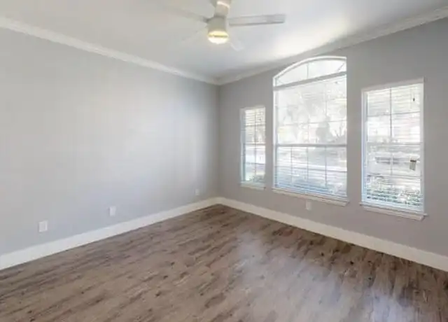 Property at 4125 Holland Ave Unit 1016, Dallas, TX, 75219, 1 bed, 1 bath, [object Object]