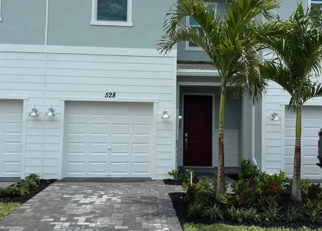 Property at 528 SE Rivergrass St, Port Saint Lucie, FL, 34984, 3 beds, 2.5 baths, [object Object]